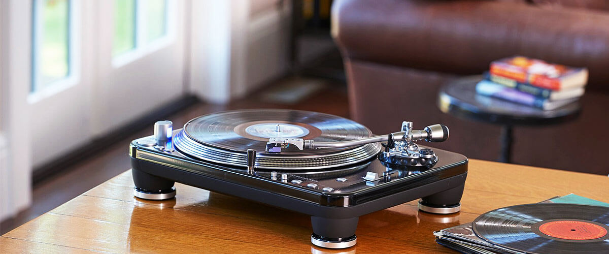 key features of direct drive turntables